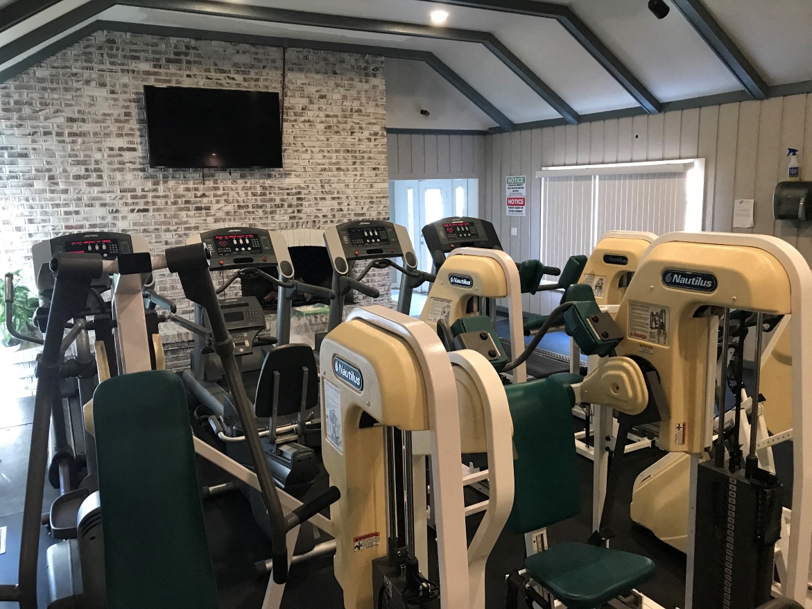 Park West Apartments in Griffith, IN